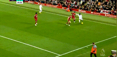 威少成为历史上连续3场砍25分+5板+5助年纪最大的控卫