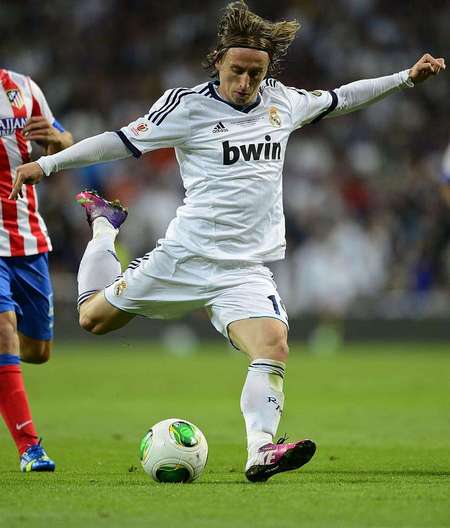 德乙前瞻：杜塞尔多夫大幅迫近降级区，沙尔克需3分巩固榜首