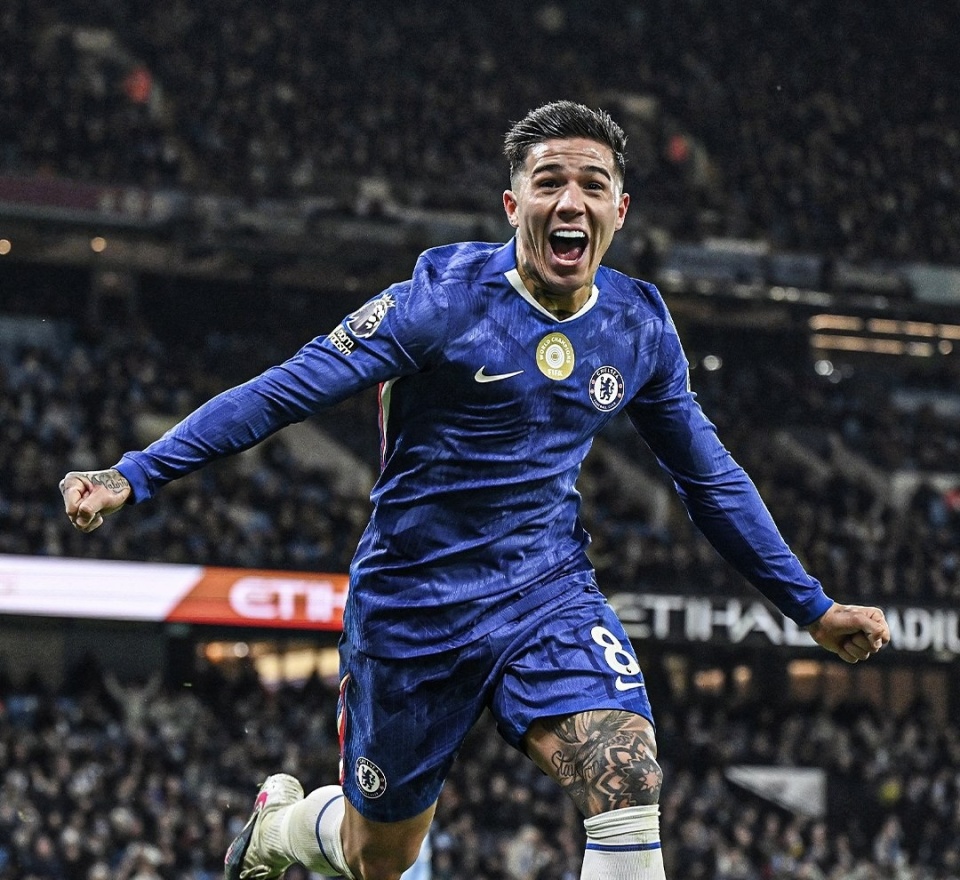 早报：拜仁的四线一十六胜，在我的肩膀上扛着！