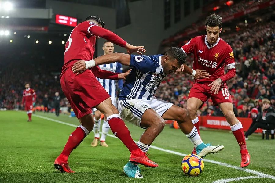 巴萨的丢球方式总是千篇一律…前锋速度也不用特别快，克纳夫这次只有32km／h