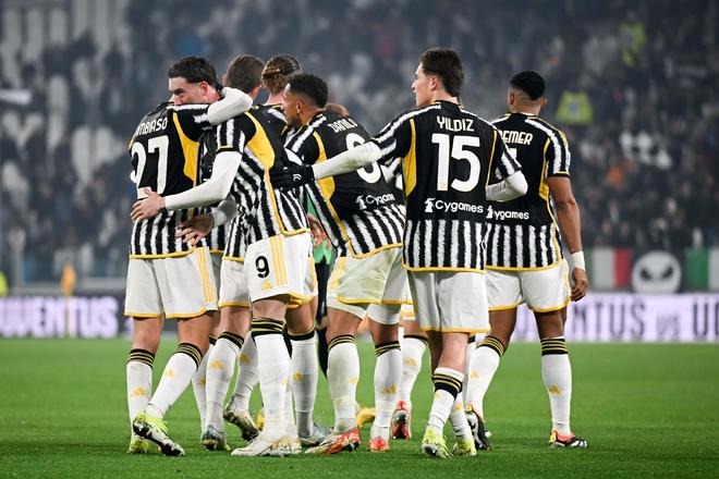 基米希：当萨内、维尔茨等人投身防守时，我们就能取得胜利